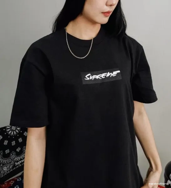 White S XL Logo and L 24SS Tee Box Futura M Black 0701